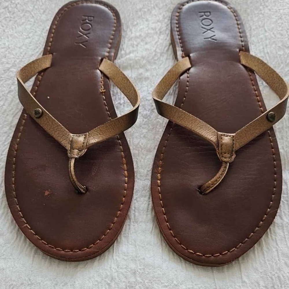 Roxy Brown Leather Sandals Minimalist Design